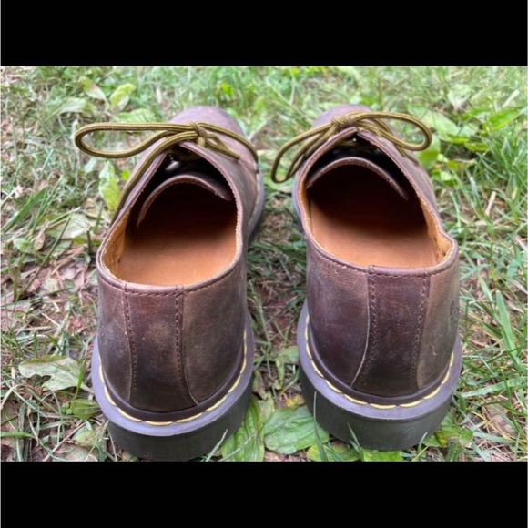 Dr. Martens 1561 low top leather oxford shoes in brown size 12 mens - Picture 4 of 6